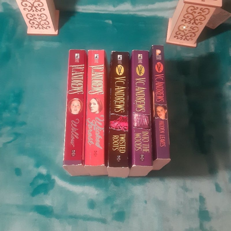 Complete De Beers family 5 book series by V.C. Andrews! Willow, Wicked Forest, Twisted Roots, Into the Woods, Hidden Leaves