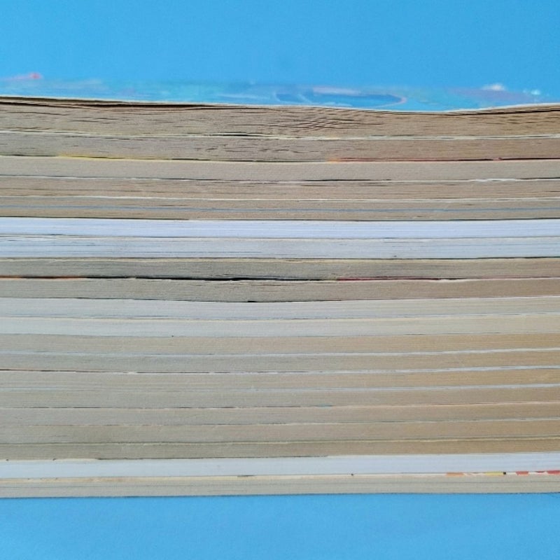 LOT OF 20 SCOOBY DOO Y2K MYSTERY CHAPTER BOOKS SCHOLASTIC CARTOON NETWORK 1ST EDITIONS