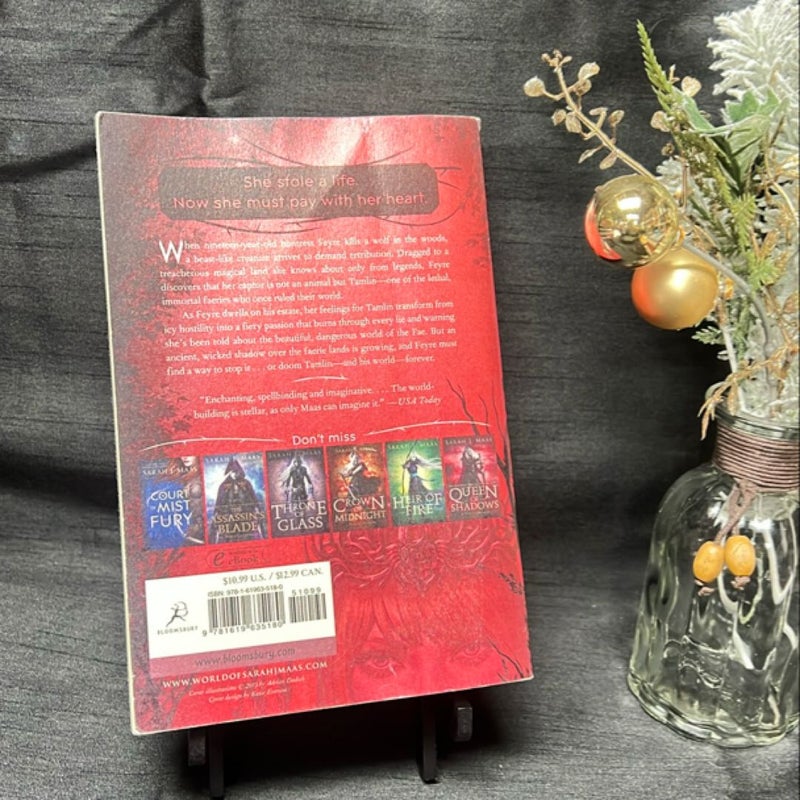 A Court of Thorns and Roses