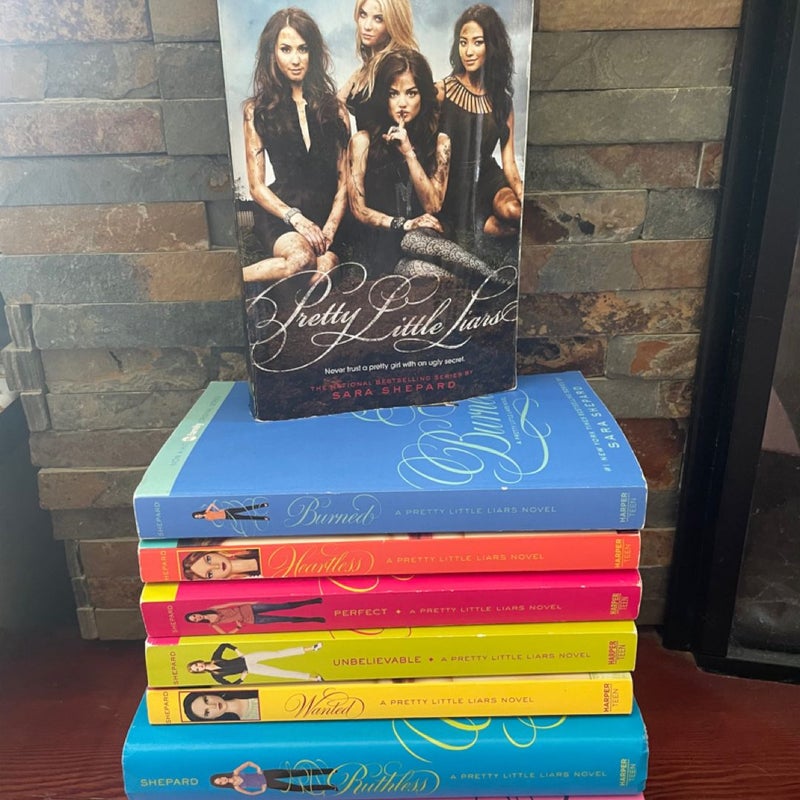 Pretty Little Liars bundle