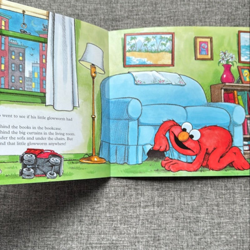Elmo's Little Glow Worm