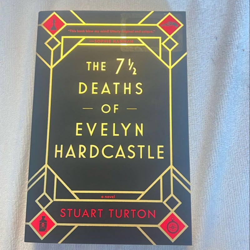 The 7½ Deaths of Evelyn Hardcastle