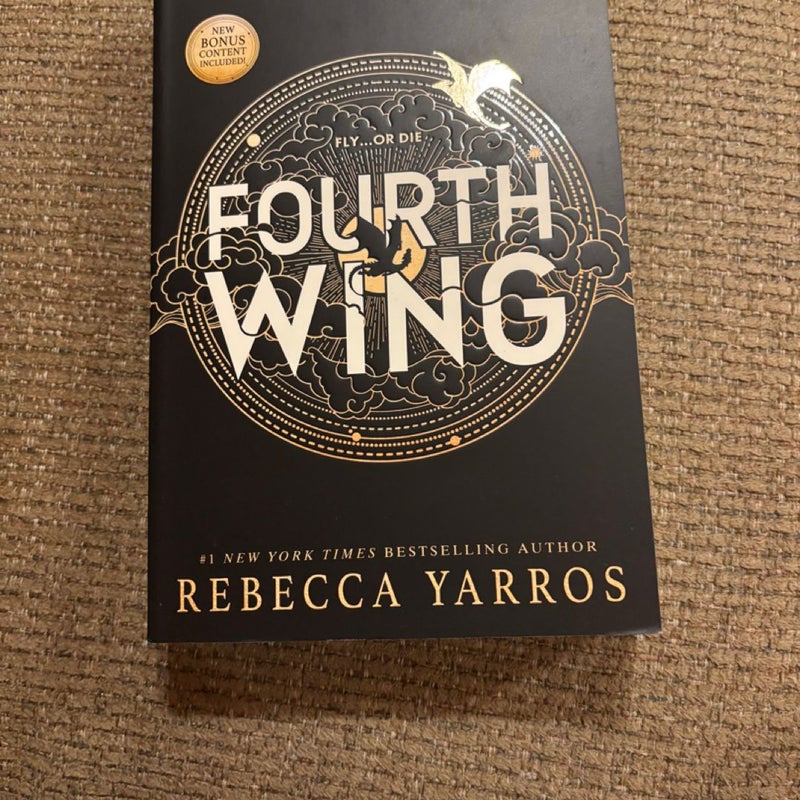 Fourth Wing with sprayed edges