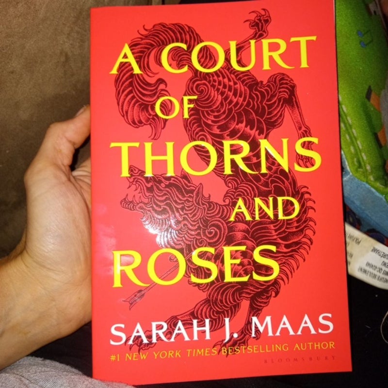 A Court of Thorns and Roses