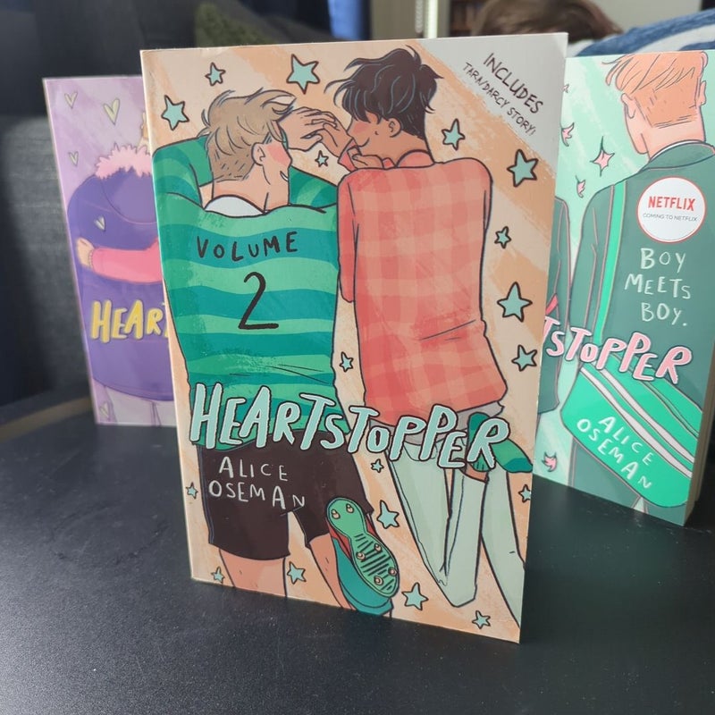 *BUNDLE* Heartstopper vol. 1, 2, 3, & 4 