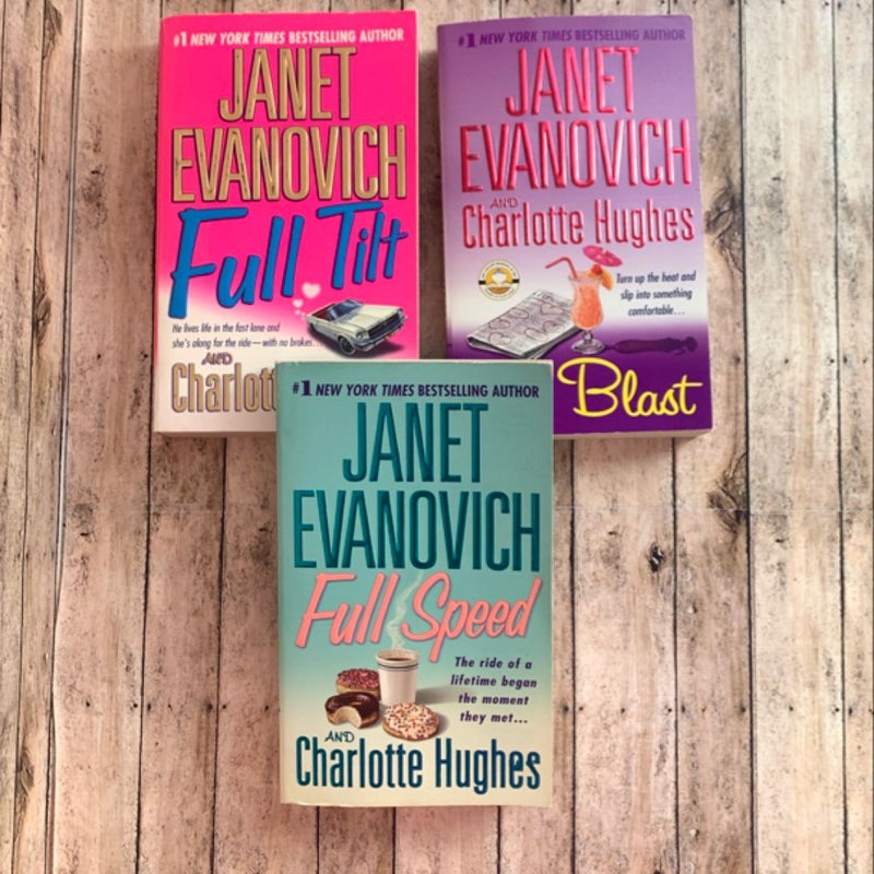 Janet Evanovich Bundle 3 Books Full Speed Full Tilt Full Blast