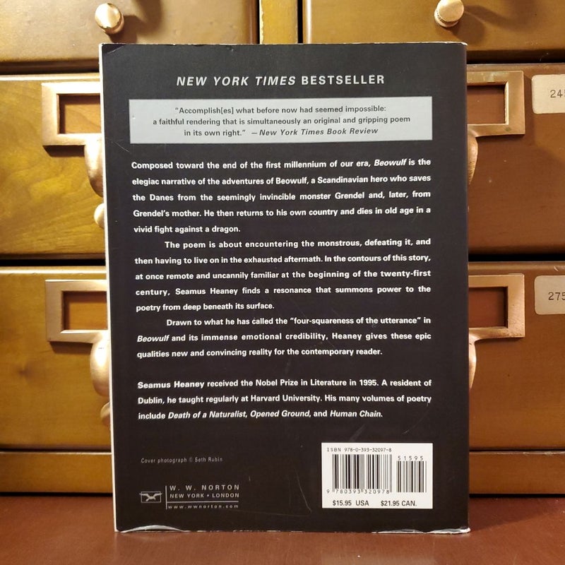 Beowulf a New Verse Translation Bilingual Edition