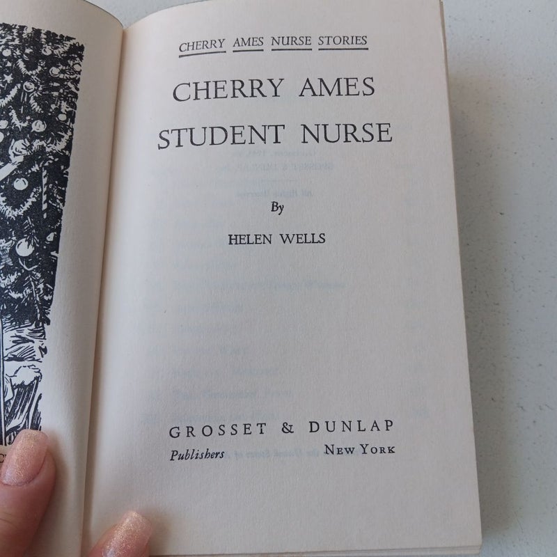 Cherry Ames Student NurseCherry Ames Student Nurse #1 - 1943- Grosset/Dunlap - 1st ed/print 