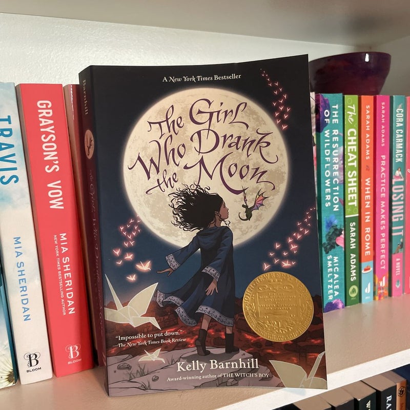 The Girl Who Drank the Moon (Winner of the 2017 Newbery Medal)