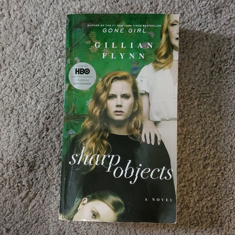 Sharp Objects (Movie Tie-In)