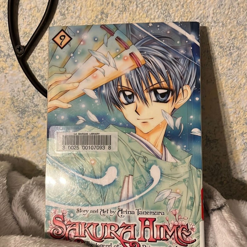 Sakura Hime: the Legend of Princess Sakura, Vol. 9 by Arina