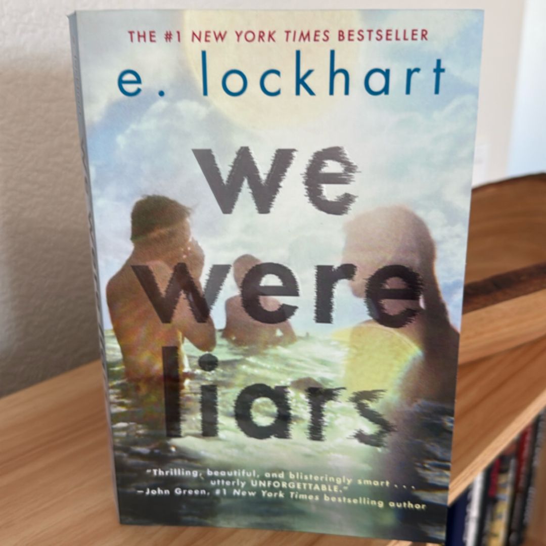 We Were Liars: Deluxe Edition