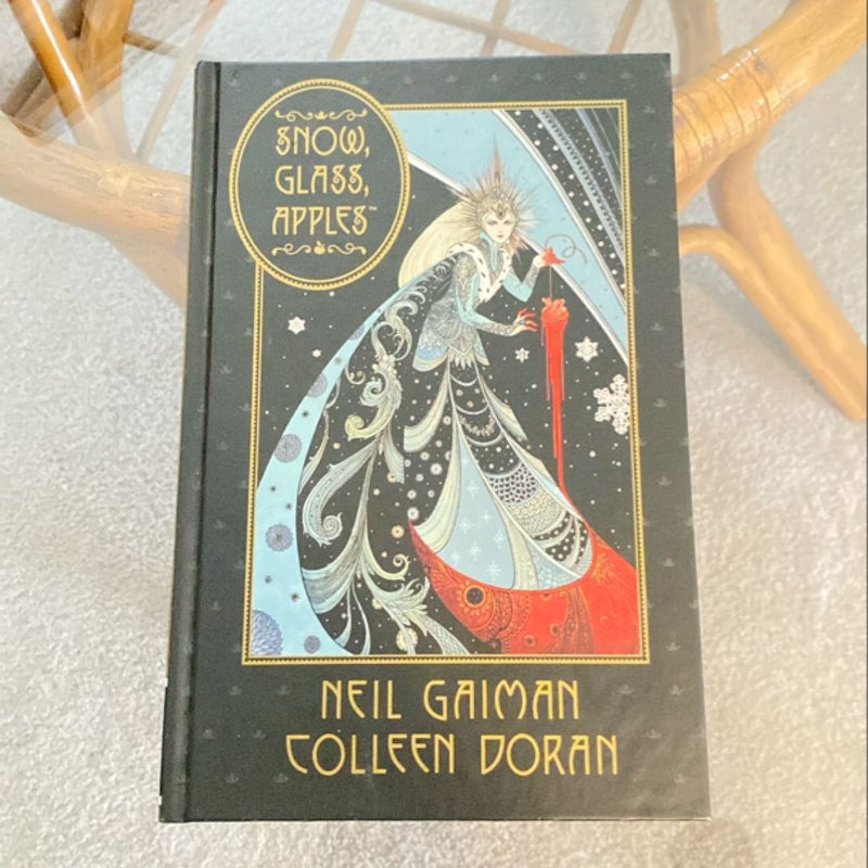 Neil Gaiman's Snow, Glass, Apples