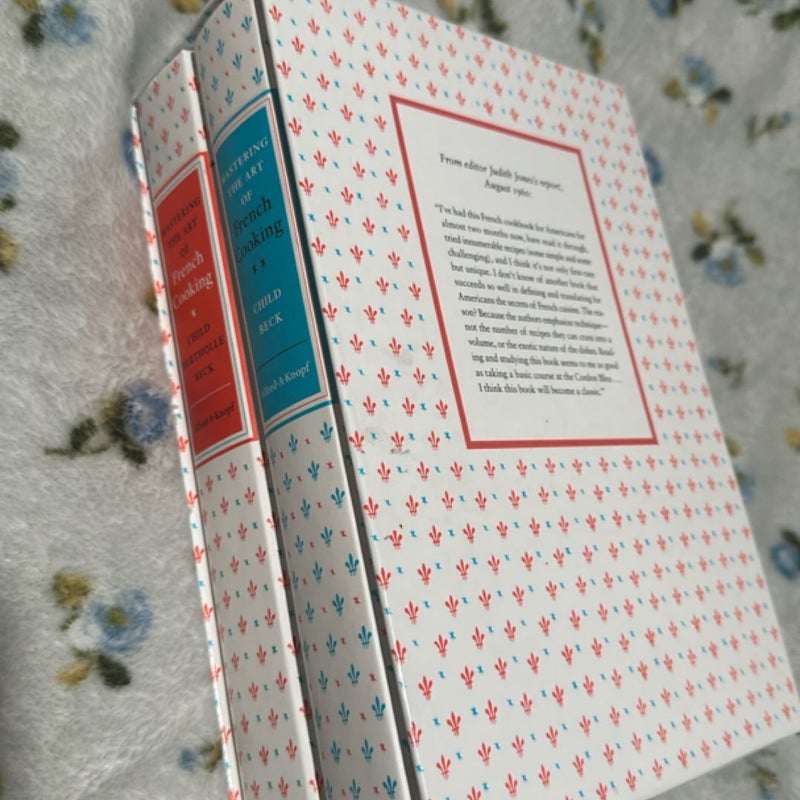 Mastering the Art of French Cooking (2 Volume Box Set)