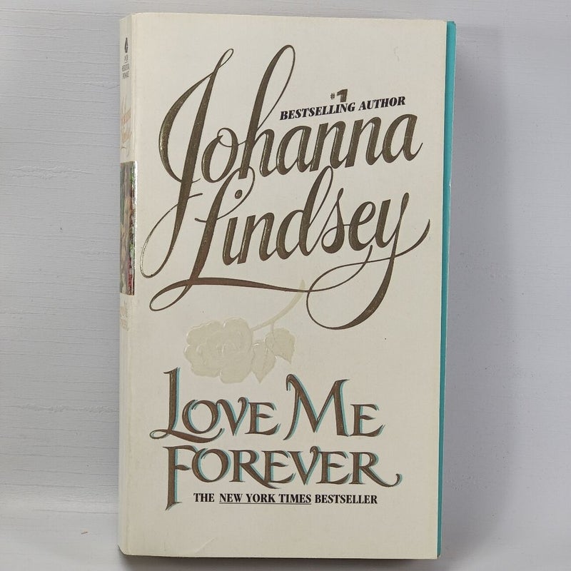 Johanna Lindsey Mixed Lot of 8 Books