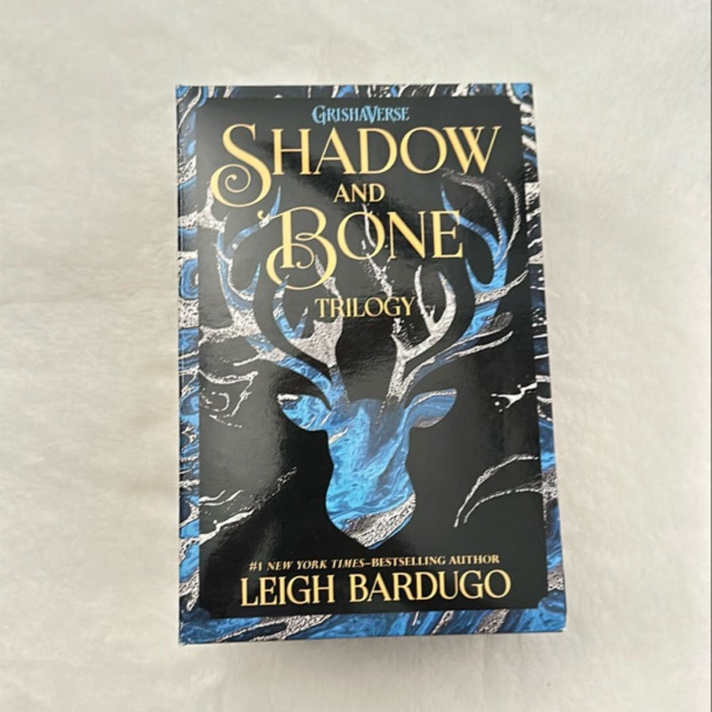 The Shadow and Bone Trilogy Boxed Set