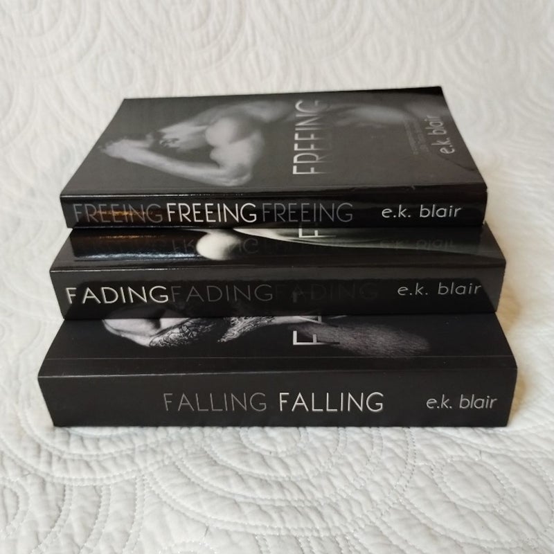 Fading Series (2 signed 1 unsigned)