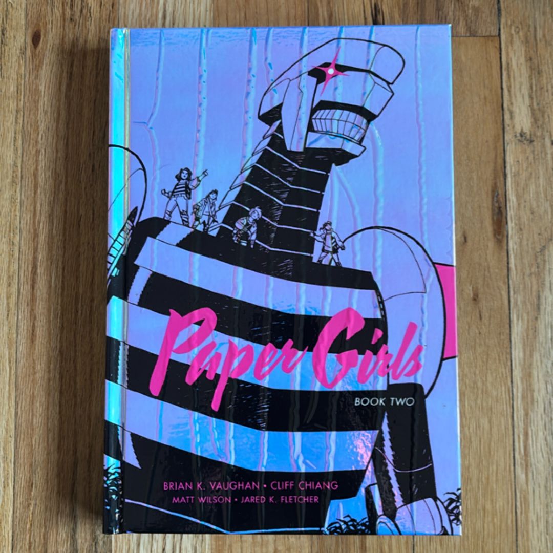 Paper Girls Deluxe Edition Volume 2