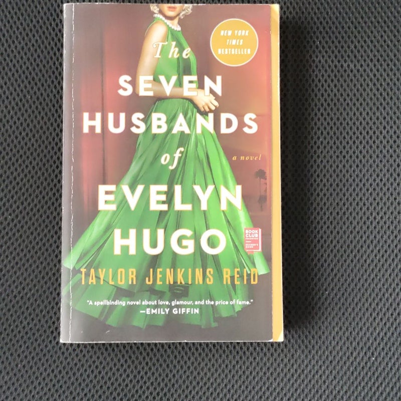 The Seven Husbands of Evelyn Hugo