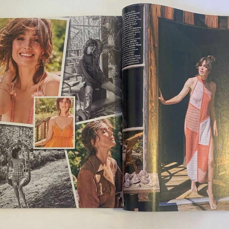 Shape Rose Byrne “Her Smart Take on Change” Issue June 2021 Magazine 