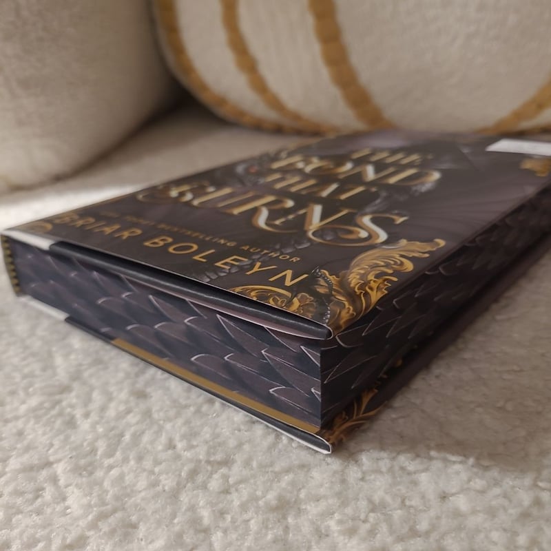 The Bond That Burns (Deluxe Limited Edition)