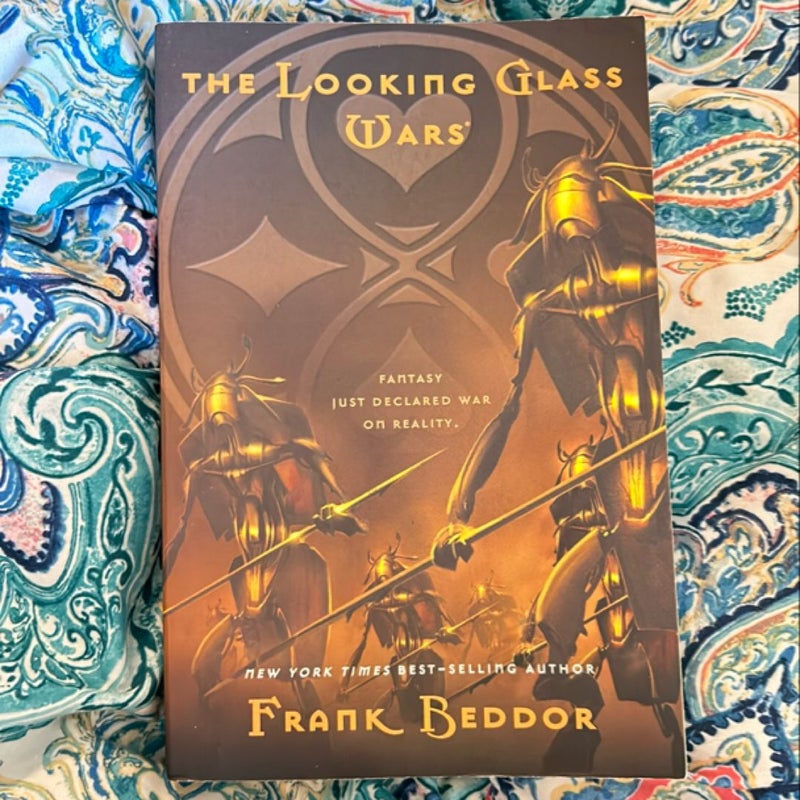 The Looking Glass Wars frank beddor paperback 