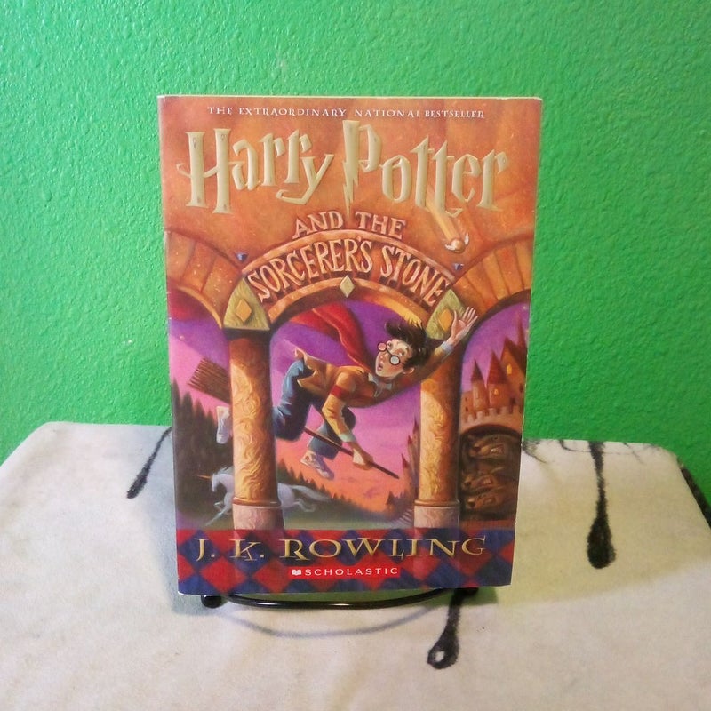 First Scholastic Trade Paperback Printing - Harry Potter and the Sorcerer's Stone