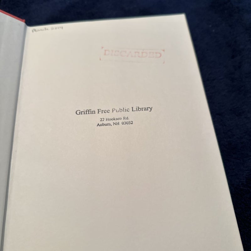 (First Edition) The Black-Eyed Blonde