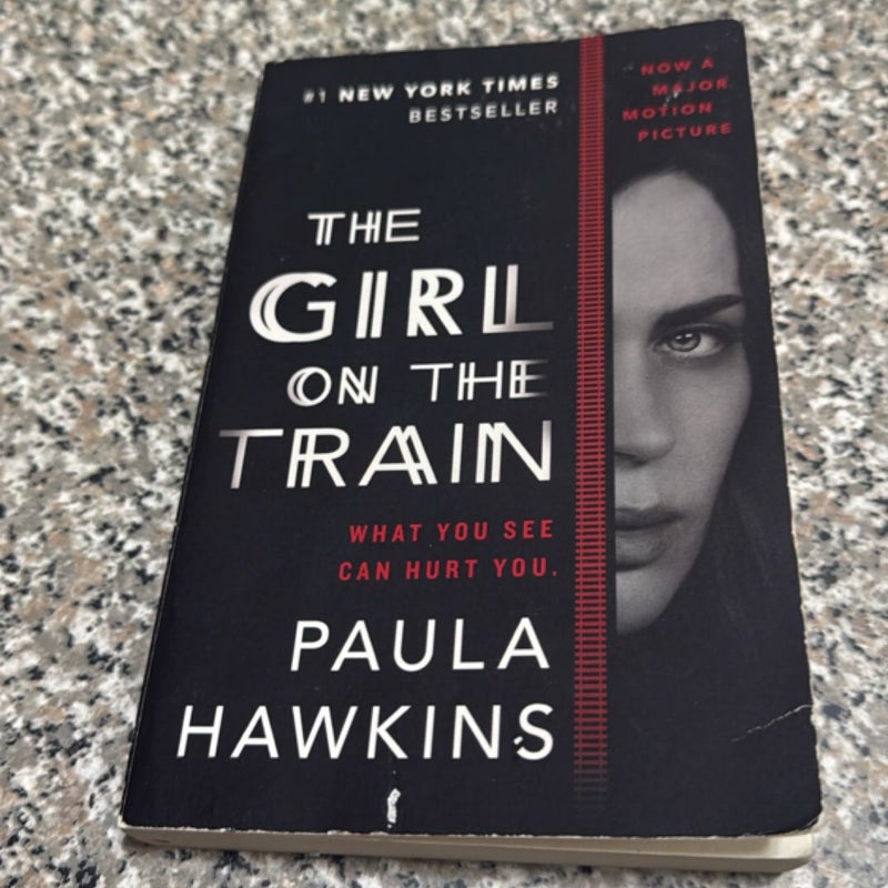 The Girl on the Train (Movie Tie-In)