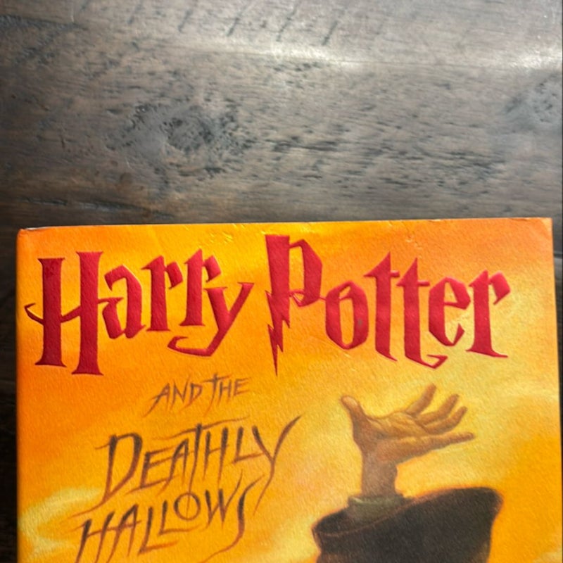 Harry Potter and the Deathly Hallows (1st edition)