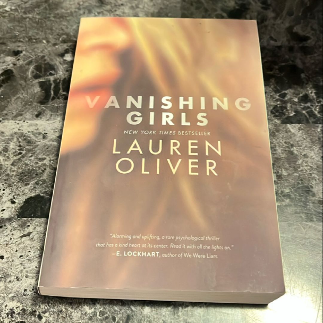 Sale image for bf6424b7-81b6-429d-ab78-c8b0b450b512-FWTViVWF7xcQS2P2vka3QurtuHF2