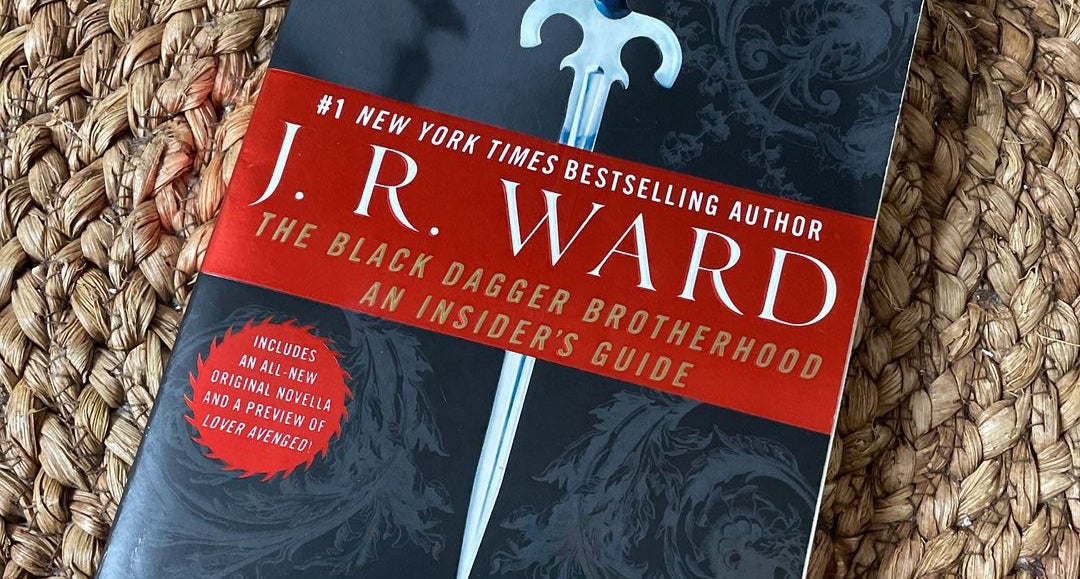 The Black Dagger Brotherhood: An Insider's Guide: Ward, J.R.:  9780451225009: : Books