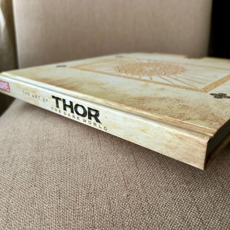 Thor: The Dark World - The Art of the Movie (w/ slipcover) (1st Print Ed.; HC)