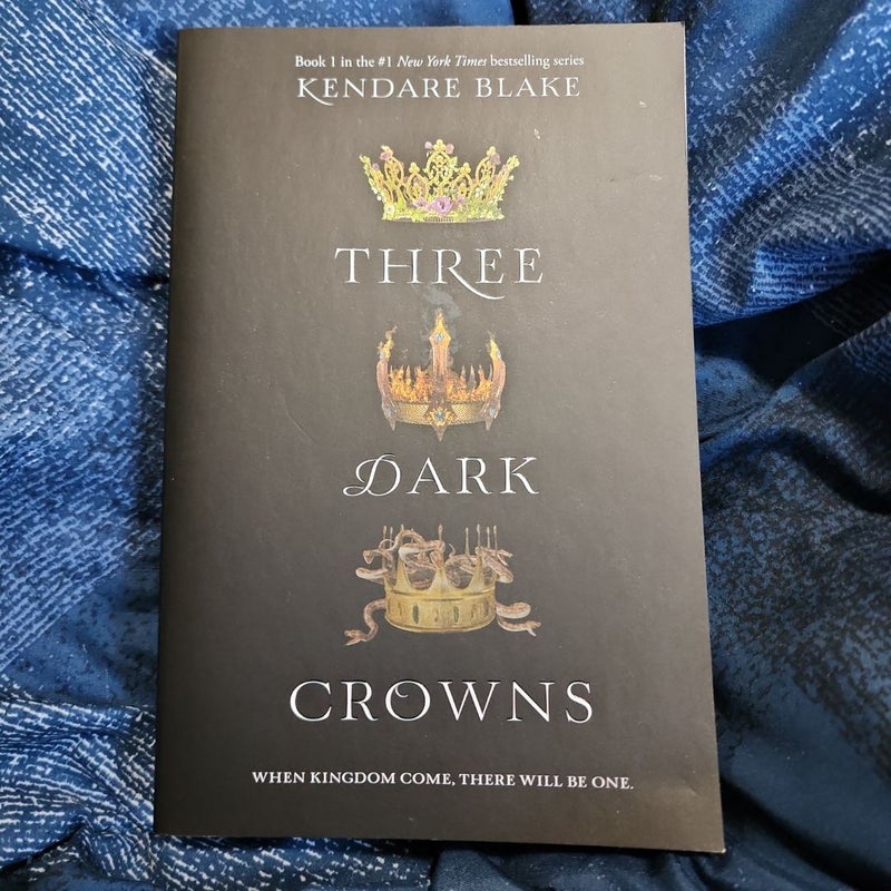 Three Dark Crowns