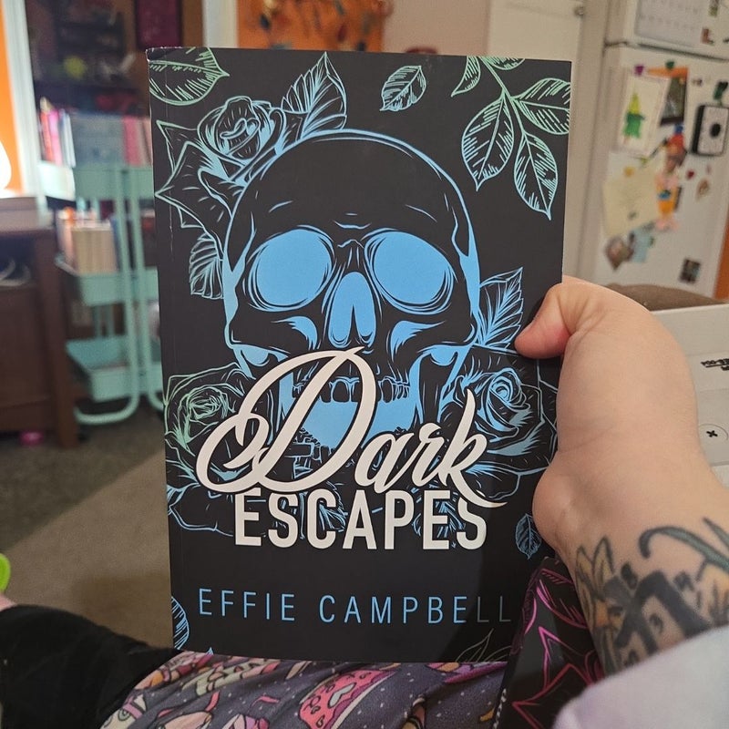 Dark Escapes 1-4