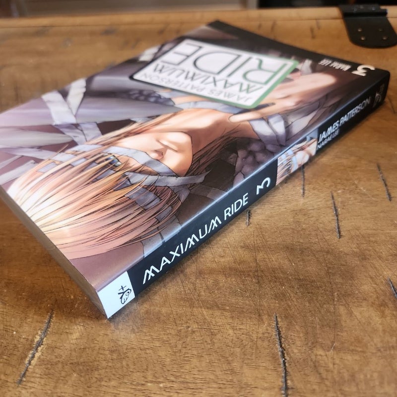 Maximum Ride: the Manga, Vol. 3