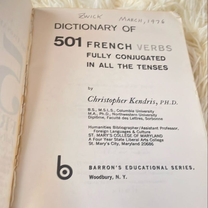 Dictionary of 501 French Verbs
