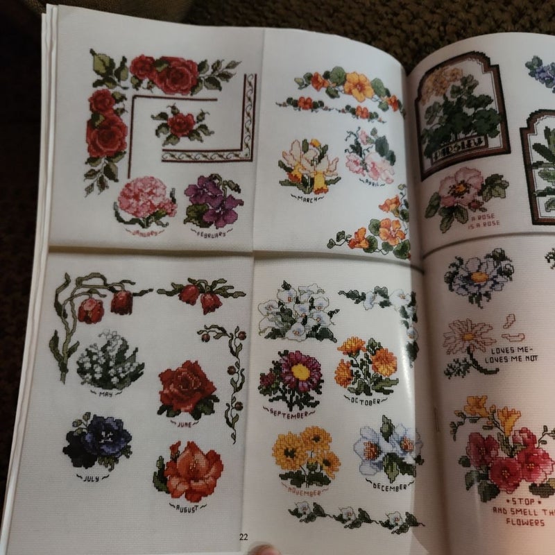 The Ultimate Flower Book