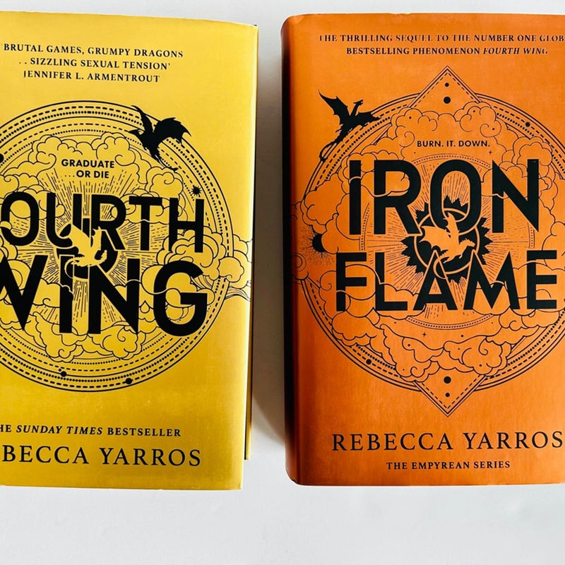 Waterstones Fourth Wing Iron Flame Set Sprayed Edges