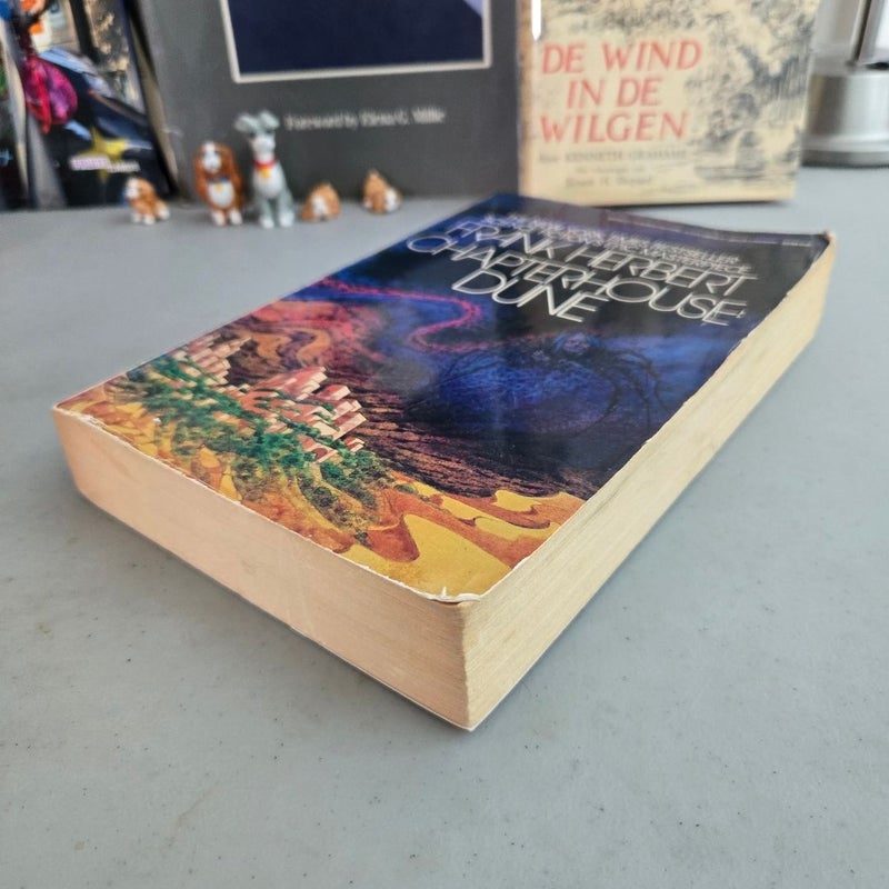 Chapterhouse Dune
