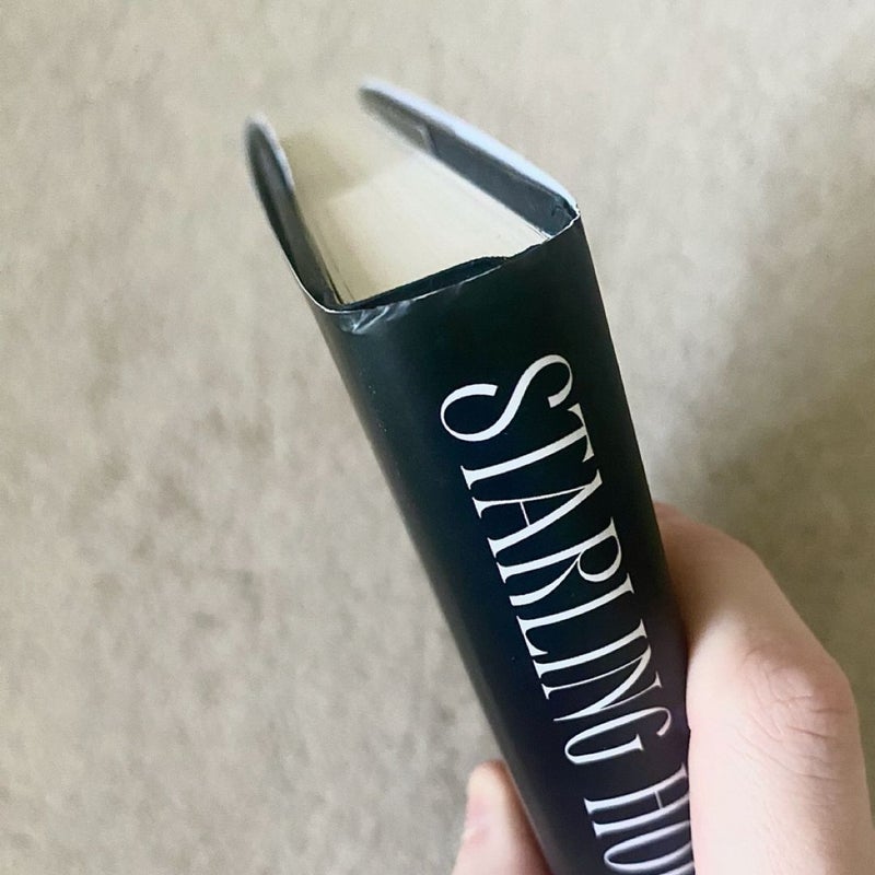 [B&N Exclusive] Starling House hardback