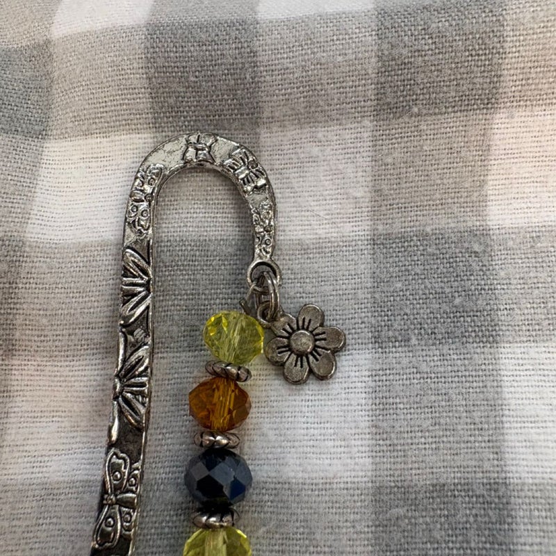 Bee bookmark 