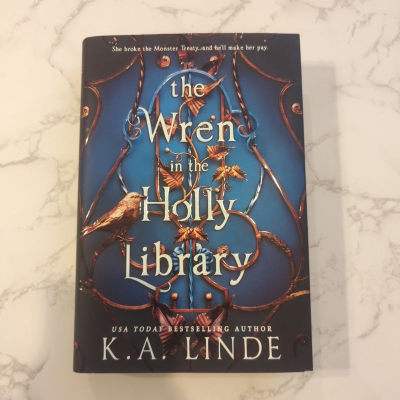 The Wren in the Holly Library (Deluxe Limited Edition)