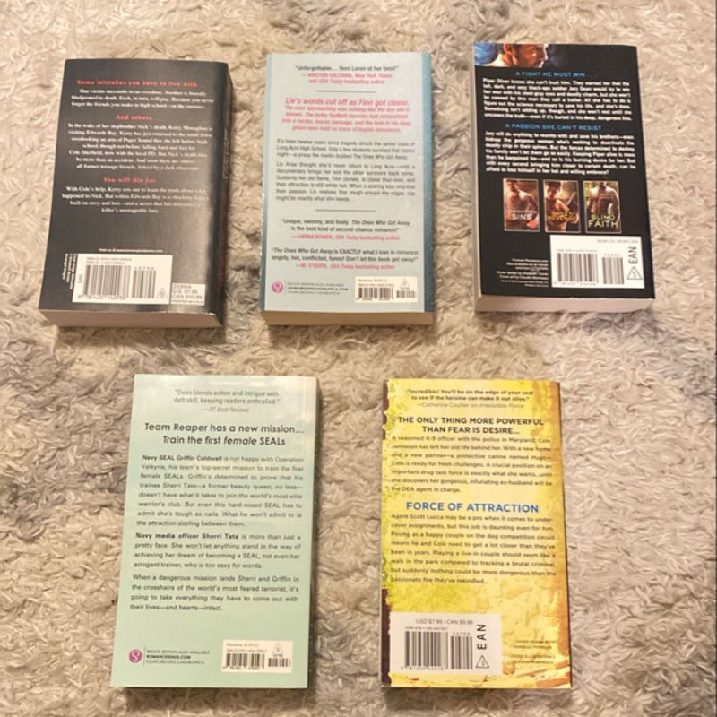 Lot of 5 Suspense/Romantic Suspense Books