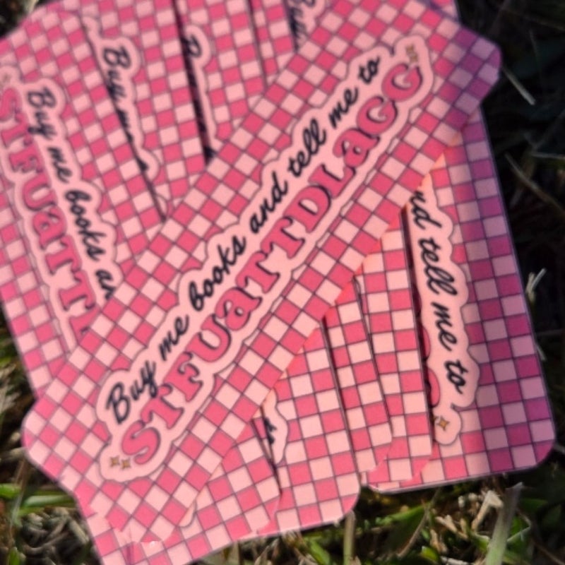 Pink bookmarks 