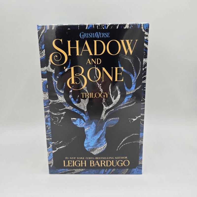 The Shadow and Bone Trilogy Boxed Set NEW SEALED