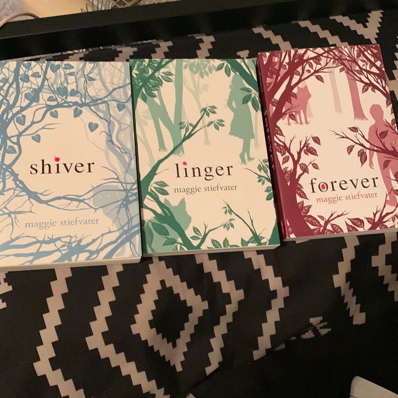 Shiver, Linger, Forever Bookset