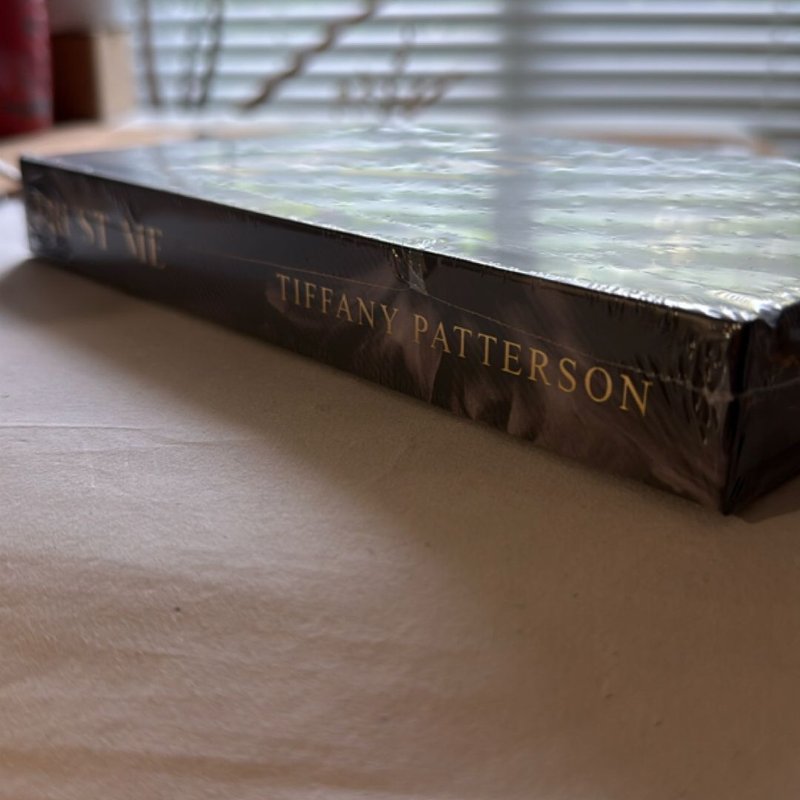 Trust Me x Hello Lovely