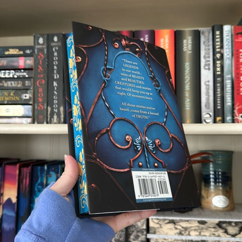 The Wren in the Holly Library (Deluxe Limited Edition)