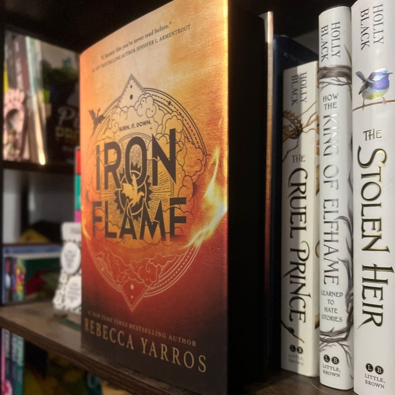 Iron Flame Cover reveal, Gallery posted by Darkfaerietales